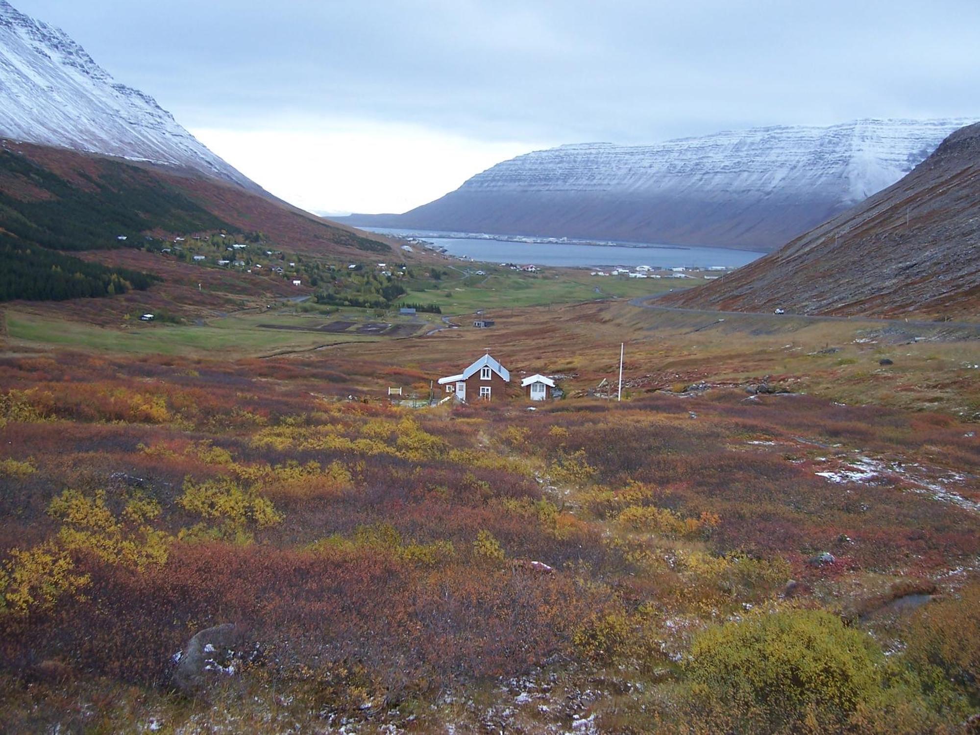Valholl Skataskali Villa Isafjordur Exterior photo